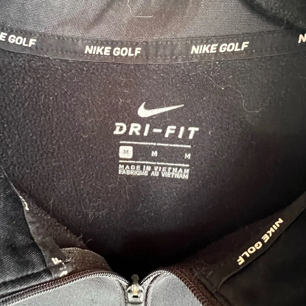Nike Black Dri-FIT Pullover Size M